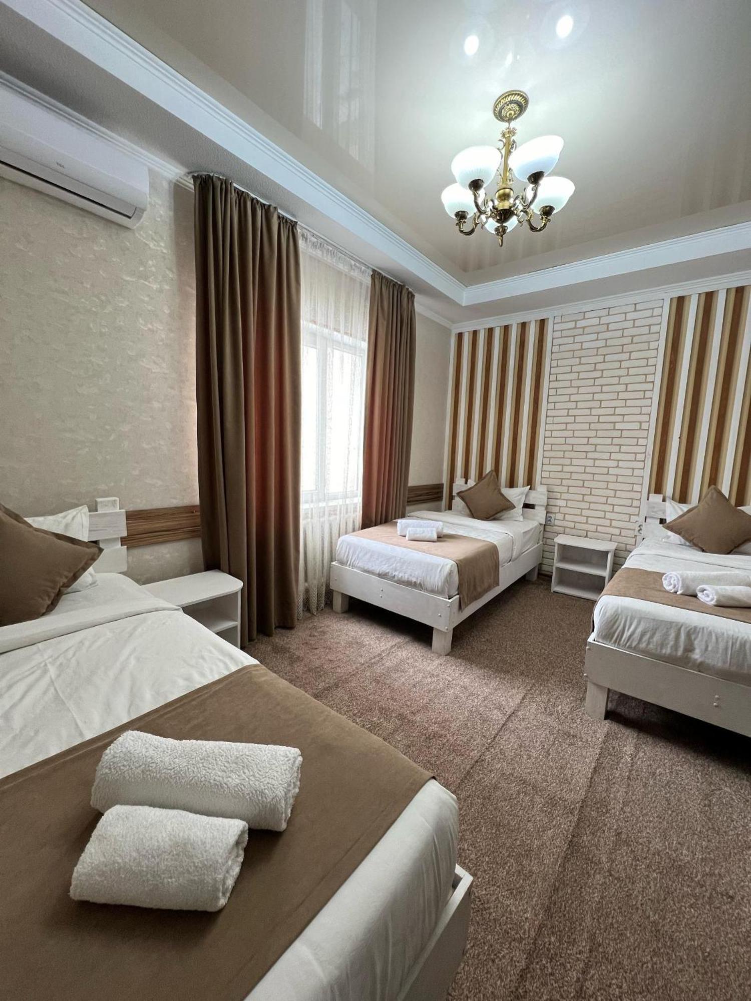 Kausar Hotel Bishkek Exterior photo