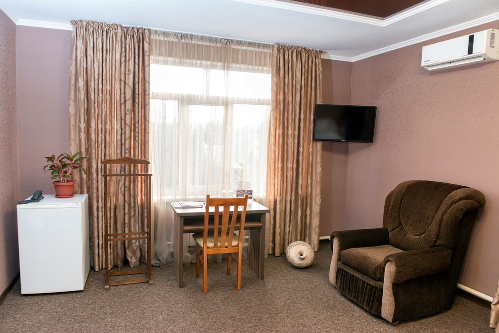Kausar Hotel Bishkek Exterior photo